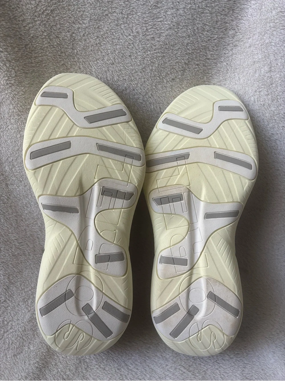 Sorel Women Light Gray Knit Lace-Up Athletic Sneakers Size 10.5